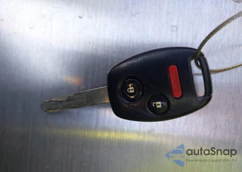 2011 Honda Fit Sport z USA, uszkodzony, nr VIN JHMGE8H54BC013980